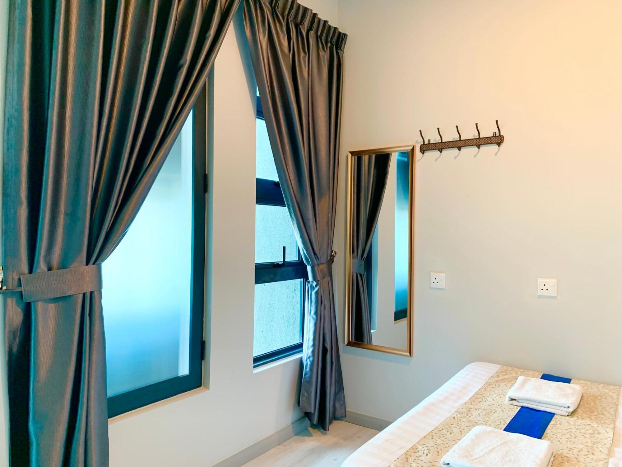 Sunset Seaview Vacation Condos @ Jesselton Quay Kota Kinabalu Room photo